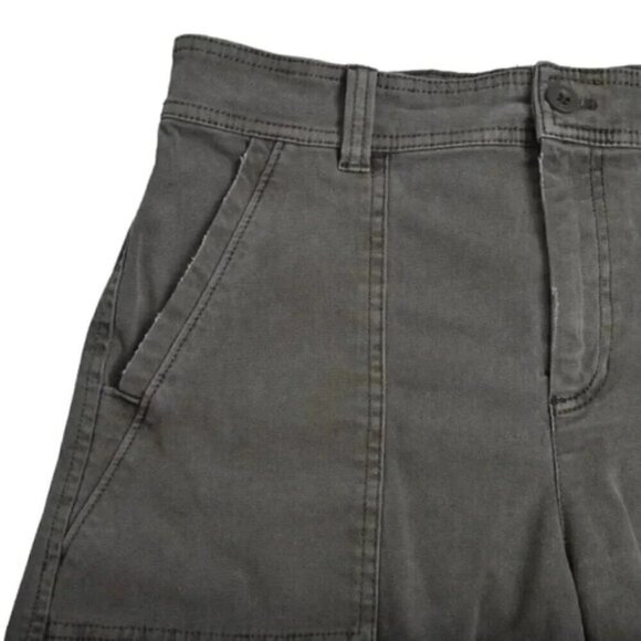 Eddie Bauer High Waist Utility Denim Shorts Khaki Green Size 6 - Picture 3 of 11